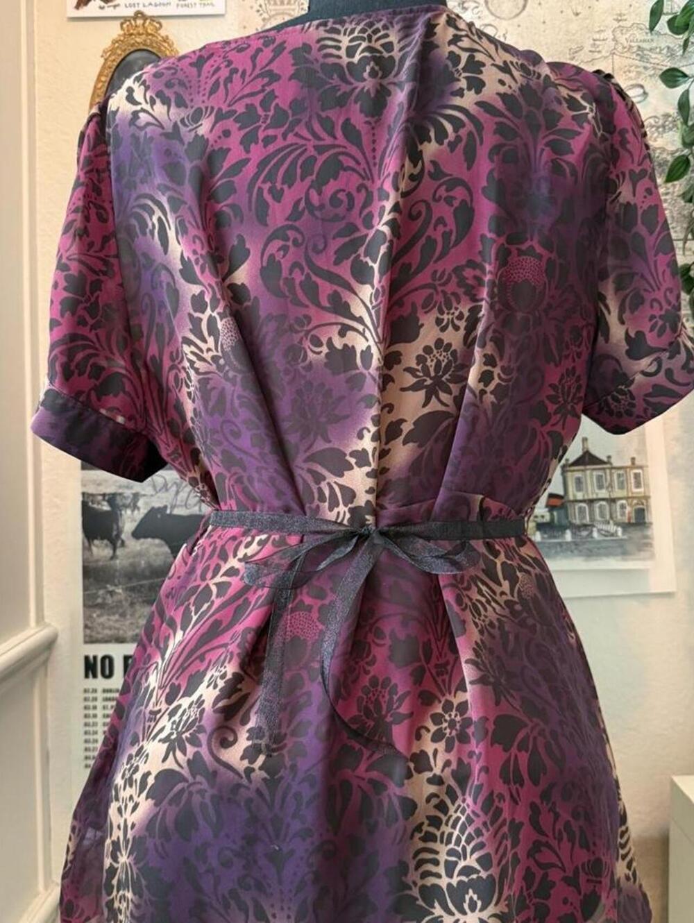 Daisy Fuentes Sheer Floral Empire Waist Blouse with Cami - Picture 2 of 8